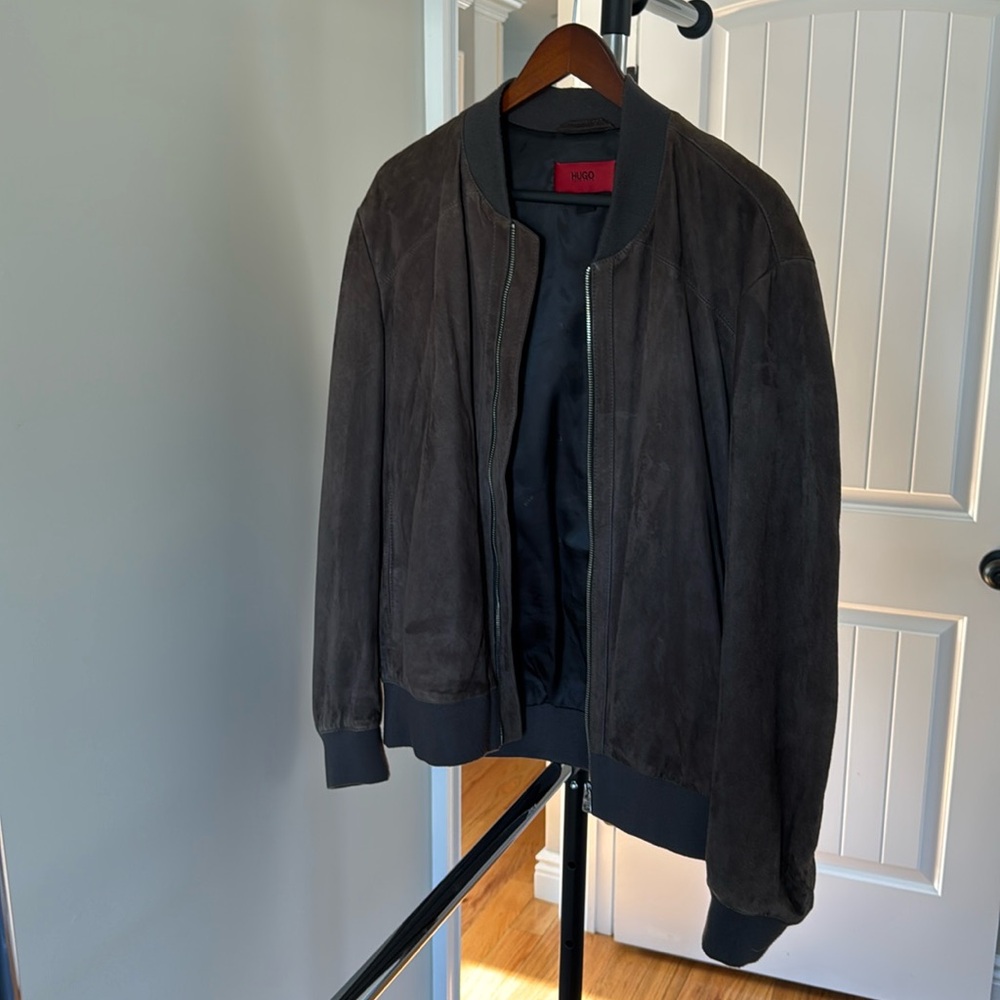 Hugo Boss Men’s Suede Bomber Jacket in Grey Suede Sz M